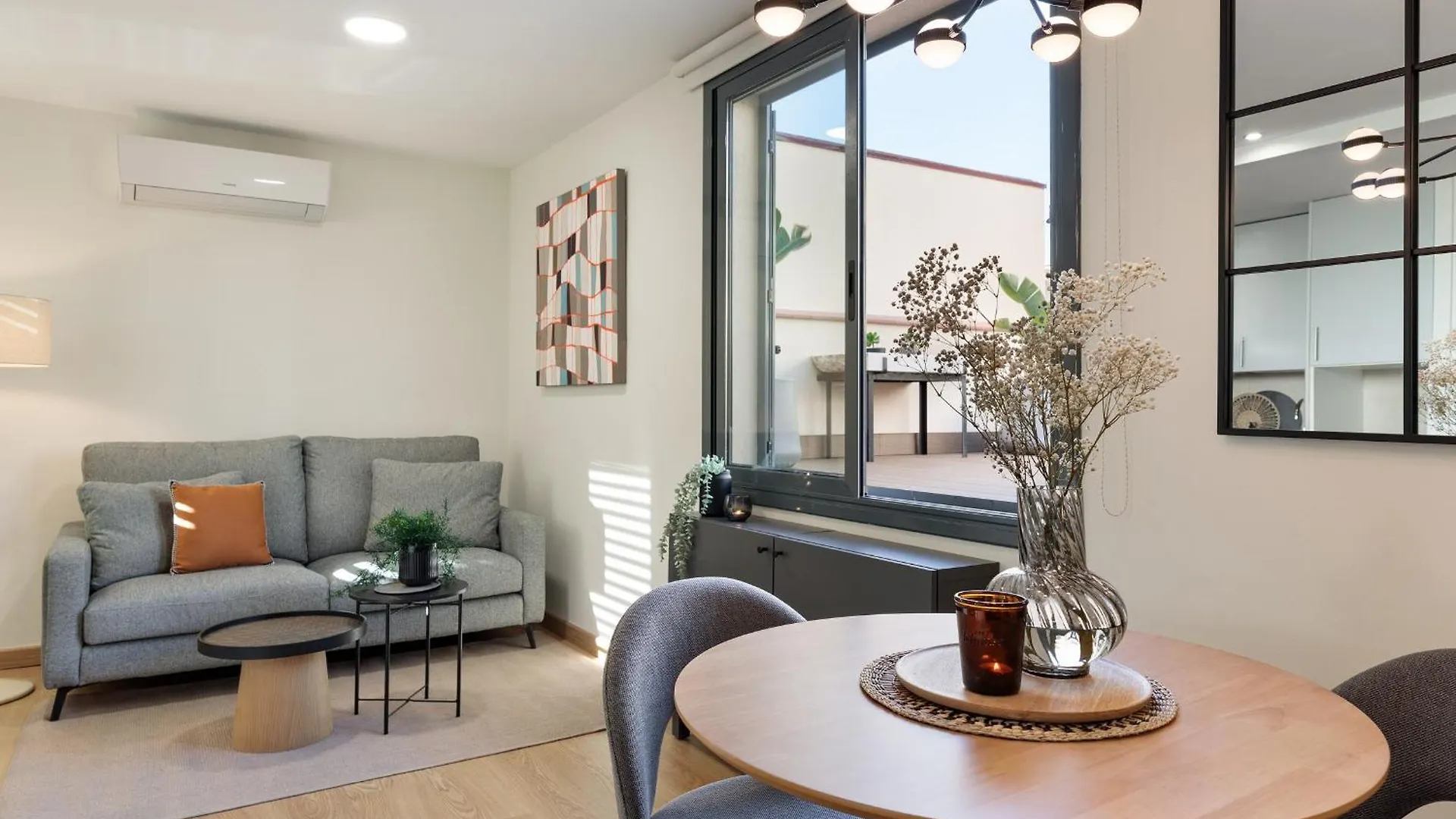 Apartments Barcelona & Home Deco Eixample Spain